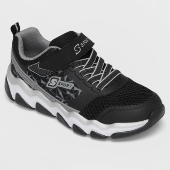 s sport brand shoes